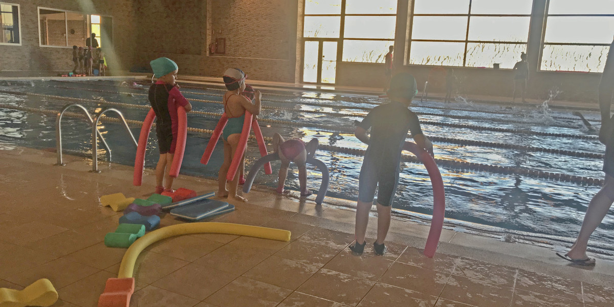 natación para niños en termalia sport